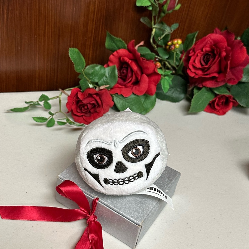 Epic Games Fortnite Foam Plush Skull Trooper